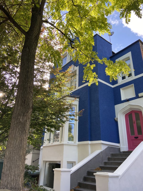 Brand New fully furnished room available now*