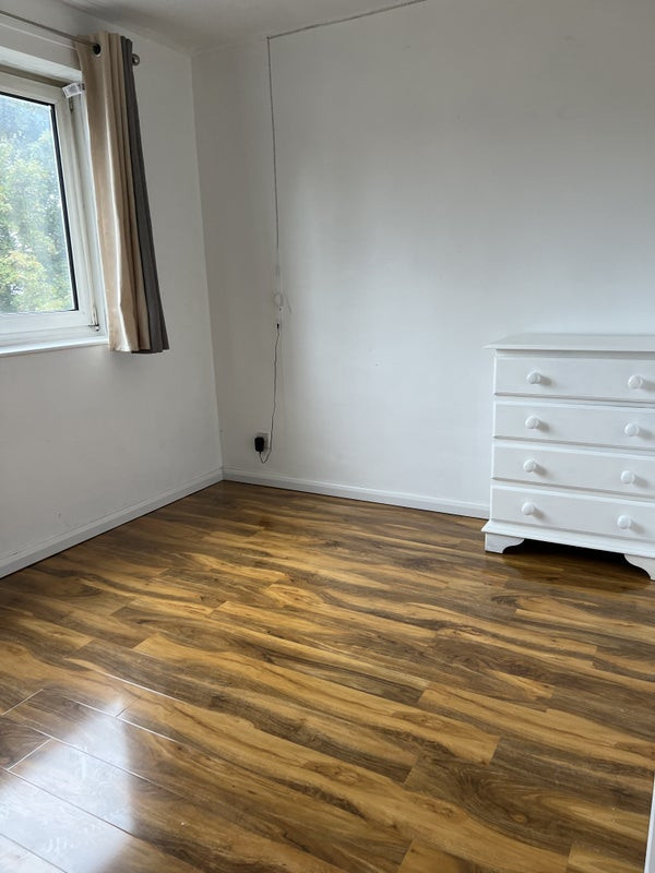 Fantastic 1-bedroom flat in Romford