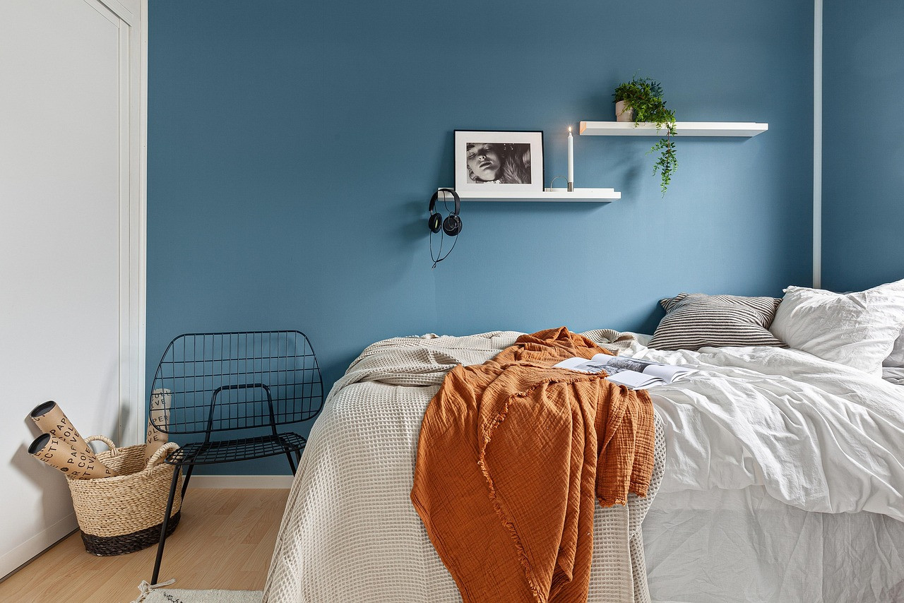 Bungalow for Rent in Notting Hill – Spacious & Well-Connected
